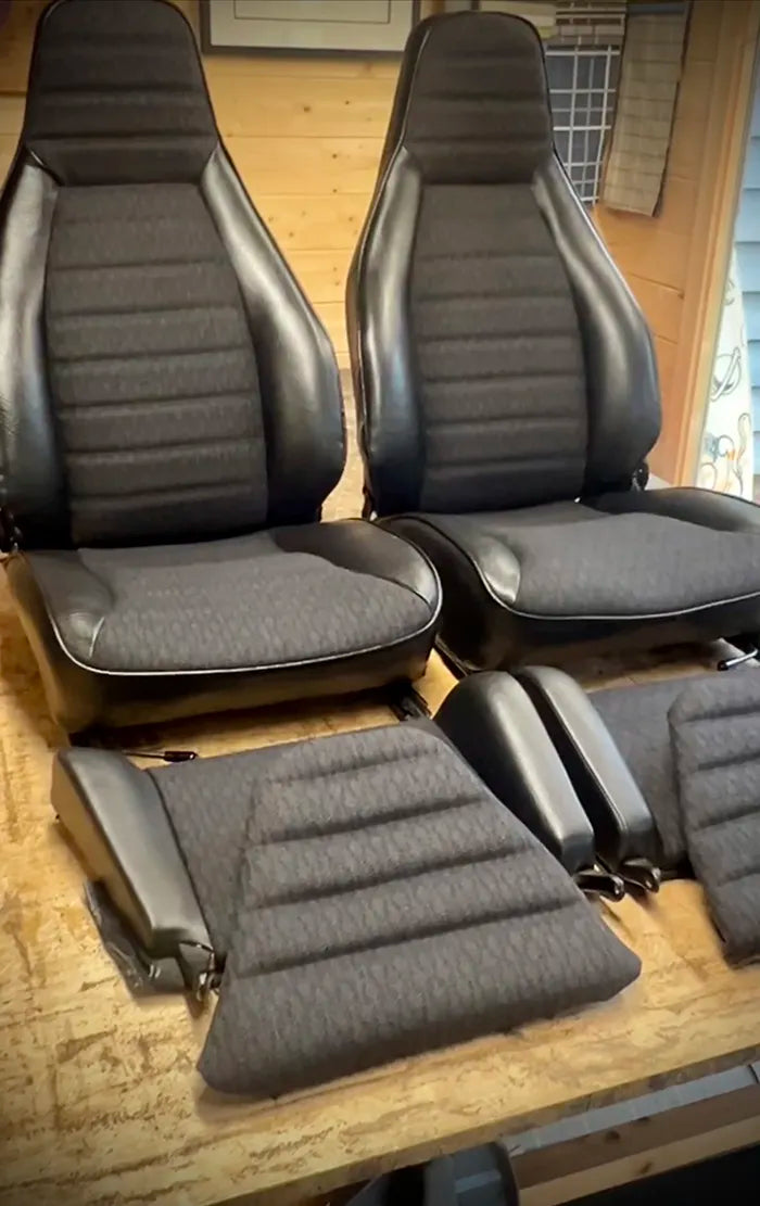 Porsche 911 SC Seats